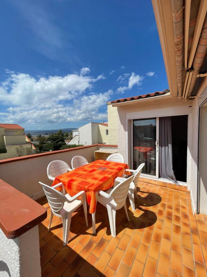 Puesta de Sol: Lakeside Terrace Retreat with Sunset Views Le Barcares Exterior photo